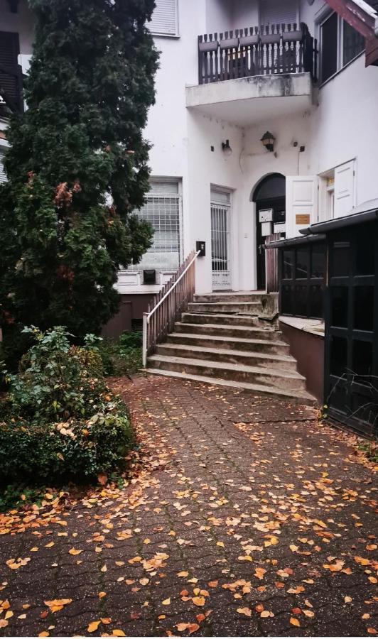 Elit Apartman Apartment Debrecen Bagian luar foto